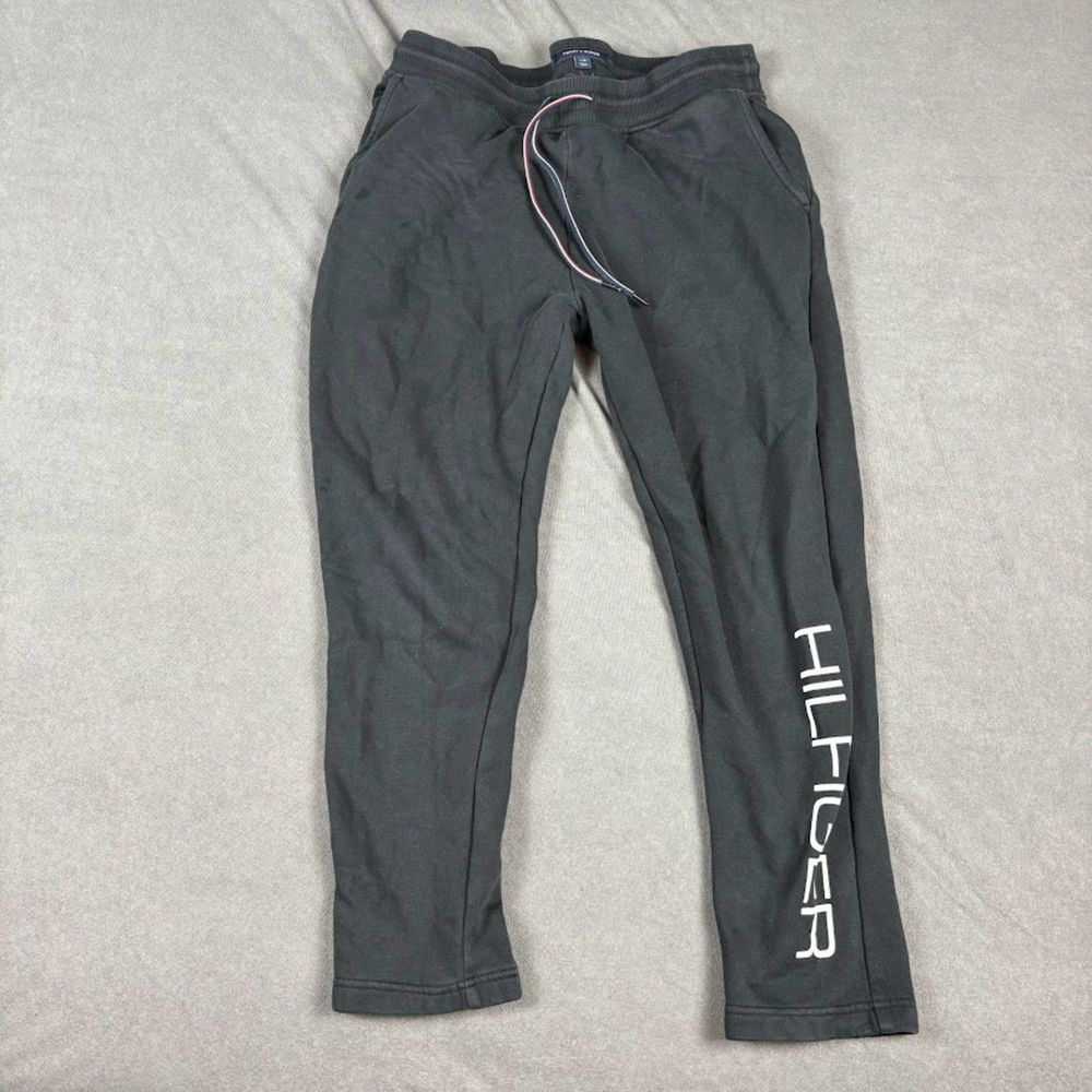 Black Tommy Hilfiger Sweatpants Size L